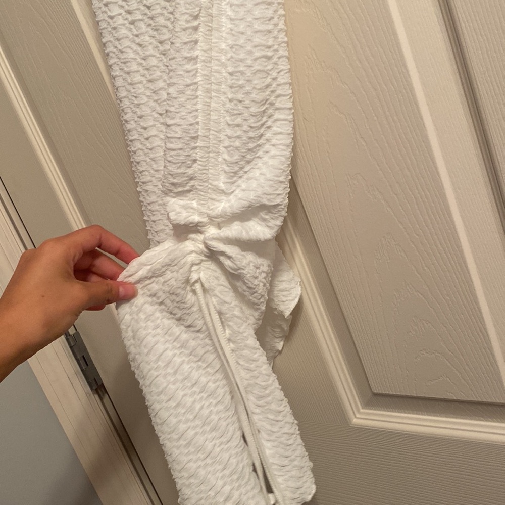 White Dress - Picture 3 of 3